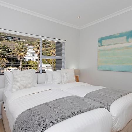 Stunning Sea View Apartment - Camps Bay Ciudad del Cabo Exterior foto