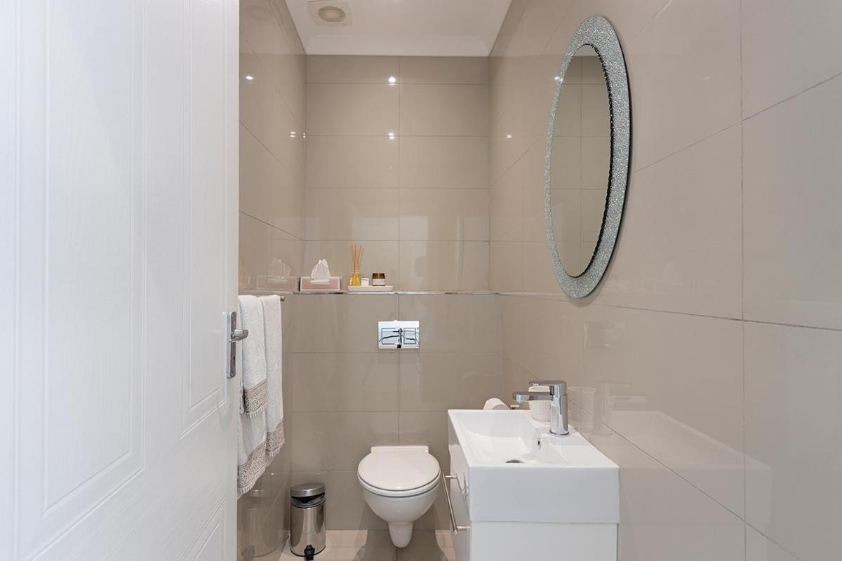 Stunning Sea View Apartment - Camps Bay Ciudad del Cabo Exterior foto